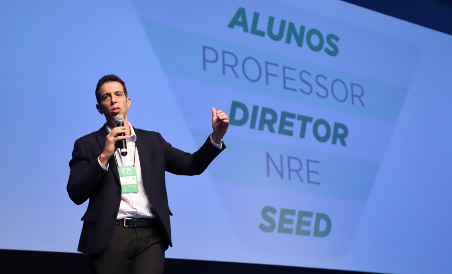 Secretário de Estado da EducaçãoRenato Feder  participa nesta quinta-feira (31),  do encontro de capacitação Governo 5.0 no Hotel Rafain Palace & Convention, em Foz do Iguaçu. Foz do Iguaçu, 31/10/2019.Foto: José Fernando Ogura/AEN