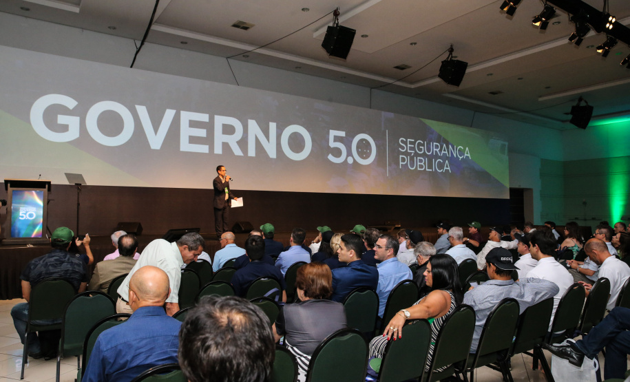 o Secretário de Estado da Segurança PúblicaCel. Marinho participa nesta quinta-feira (31),  do encontro de capacitação Governo 5.0 no Hotel Rafain Palace & Convention, em Foz do Iguaçu. Foz do Iguaçu, 31/10/2019 -  Foto: Geraldo Bubniak/AEN