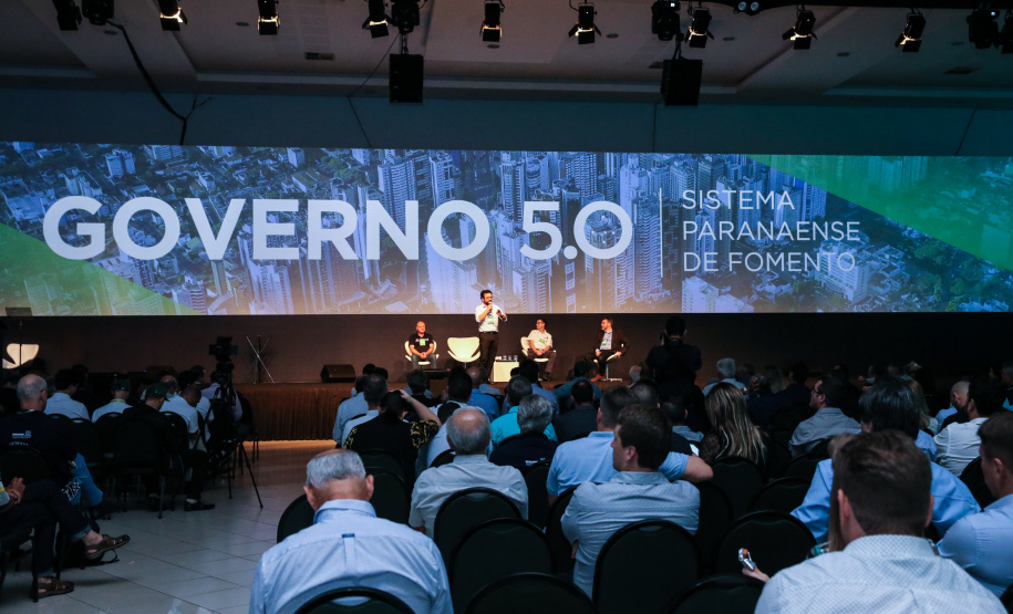 Heraldo Neves, Diretor da Fomento Paraná participa nesta quinta-feira (31),  do encontro de capacitação Governo 5.0 no Hotel Rafain Palace & Convention, em Foz do Iguaçu. Foz do Iguaçu, 31/10/2019 -  Foto: Geraldo Bubniak/AEN