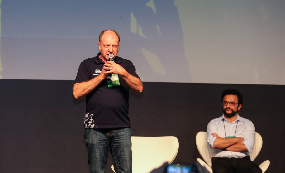 Secretário De Estado Da Secretaria De Desenvolvimento Urbano João Carlos Ortega    participa nesta quinta-feira (31),  do encontro de capacitação Governo 5.0 no Hotel Rafain Palace & Convention, em Foz do Iguaçu. Foz do Iguaçu, 31/10/2019 -  Foto: Geraldo Bubniak/AEN