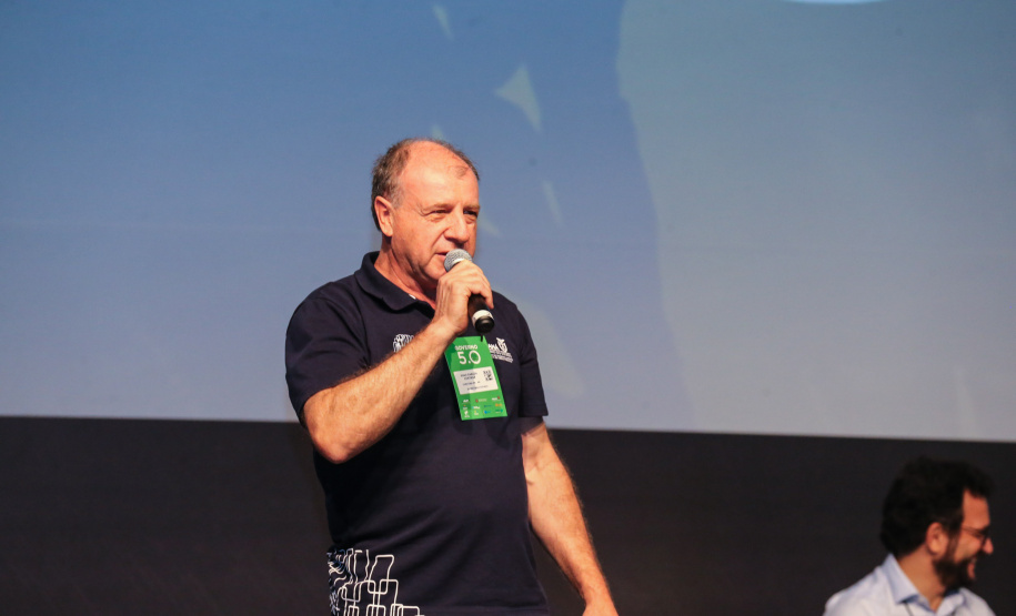 Secretário De Estado Da Secretaria De Desenvolvimento Urbano João Carlos Ortega    participa nesta quinta-feira (31),  do encontro de capacitação Governo 5.0 no Hotel Rafain Palace & Convention, em Foz do Iguaçu. Foz do Iguaçu, 31/10/2019 -  Foto: Geraldo Bubniak/AEN