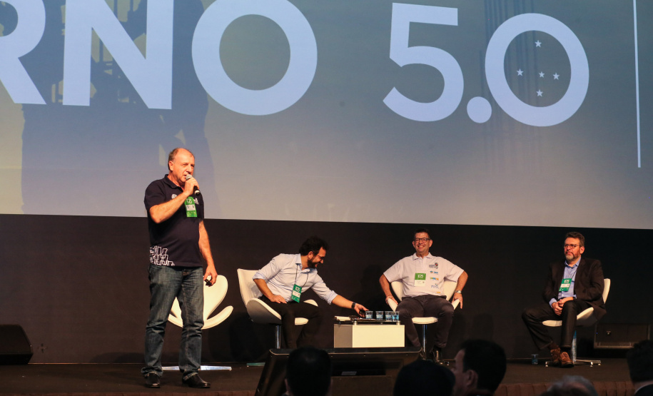 Secretário De Estado Da Secretaria De Desenvolvimento Urbano João Carlos Ortega    participa nesta quinta-feira (31),  do encontro de capacitação Governo 5.0 no Hotel Rafain Palace & Convention, em Foz do Iguaçu. Foz do Iguaçu, 31/10/2019 -  Foto: Geraldo Bubniak/AEN