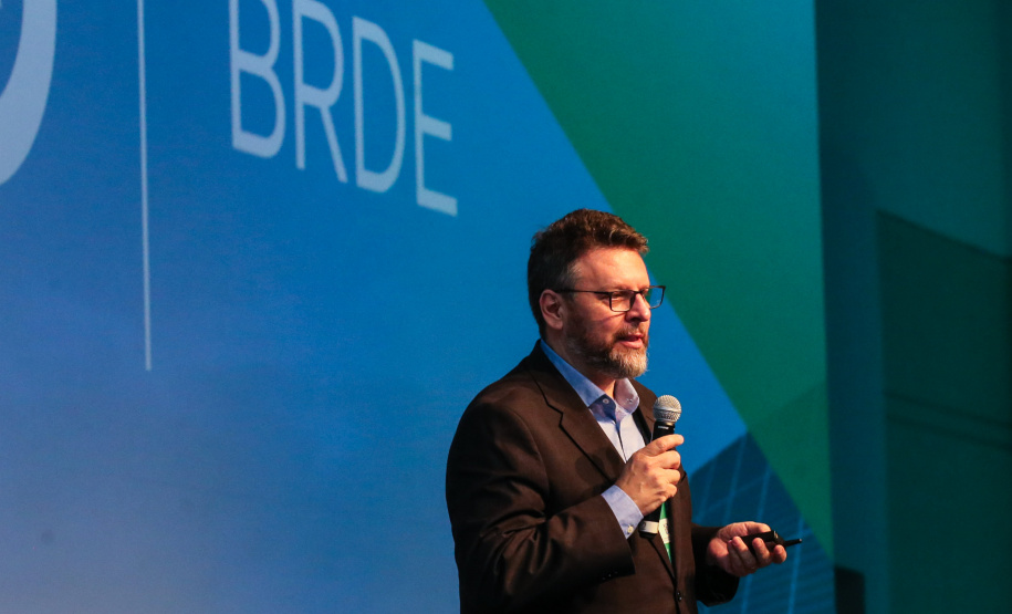 Wilson Bley,  Diretor BRDE  participa nesta quinta-feira (31),  do encontro de capacitação Governo 5.0 no Hotel Rafain Palace & Convention, em Foz do Iguaçu. Foz do Iguaçu, 31/10/2019 -  Foto: Geraldo Bubniak/AEN