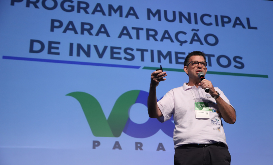 Eduardo Bekin, da Paraná Invest participa nesta quinta-feira (31),  do encontro de capacitação Governo 5.0 no Hotel Rafain Palace & Convention, em Foz do Iguaçu. Foz do Iguaçu, 31/10/2019 -  Foto: José Fernando Ogura/AEN
