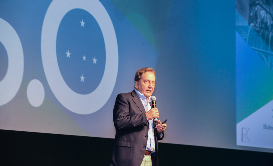 Economista Paulo Rabello, participa nesta quinta-feira (31),  do encontro de capacitação Governo 5.0 no Hotel Rafain Palace & Convention, em Foz do Iguaçu. Foz do Iguaçu, 31/10/2019 -  Foto: Geraldo Bubniak/AEN