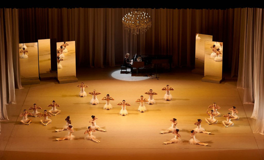 Escola de Dança Teatro Guaíra abre inscrições para 2020. Foto: Cesar Bond/CCTG