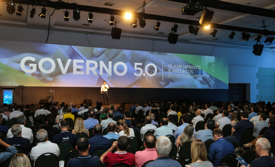 O secretário do Planejamento e Projetos Estruturantes - Valdemar Bernardo Jorge participa nesta sexta-feira (01),  do encontro de capacitação Governo 5.0 no Hotel Rafain Palace & Convention, em Foz do Iguaçu. Foz do Iguaçu, 01/11/2019 -  Foto: Geraldo Bubniak/AEN