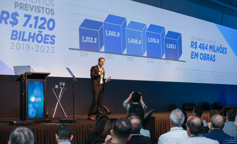 O diretor-presidente da Sanepar - Cláudio Stabile participa nesta sexta-feira (01), do encontro de capacitação Governo 5.0 no Hotel Rafain Palace & Convention, em Foz do Iguaçu. Foz do Iguaçu, 01/11/2019 - Foto: Geraldo Bubniak/AEN