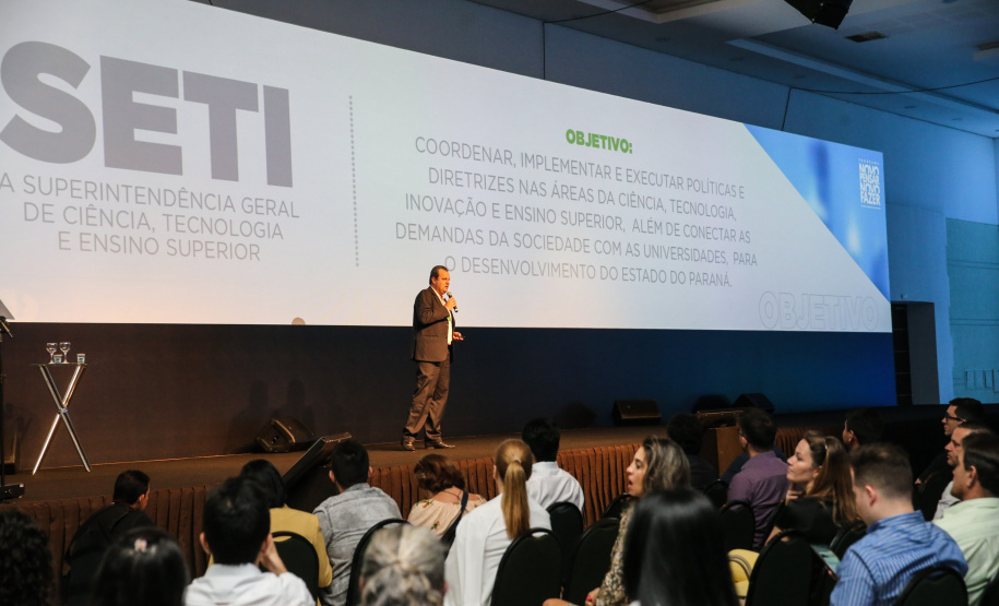 O superintendente de Ciência, Tecnologia e Ensino Superior Aldo Bonna, participa nesta sexta-feira (01),  do encontro de capacitação Governo 5.0 no Hotel Rafain Palace & Convention, em Foz do Iguaçu. Foz do Iguaçu, 01/11/2019 -  Foto: Geraldo Bubniak/AEN