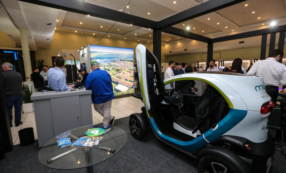 Stands das secretarias nesta quinta-feira (31),  no encontro de capacitação Governo 5.0 no Hotel Rafain Palace & Convention, em Foz do Iguaçu. Foz do Iguaçu, 31/10/2019 -  Foto: Geraldo Bubniak/AEN