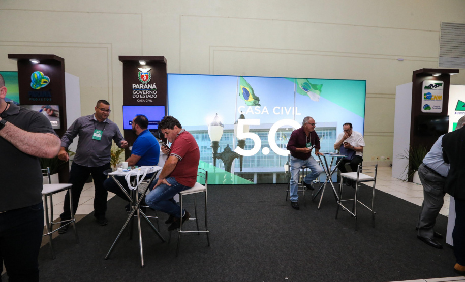 Stands das secretarias nesta quinta-feira (31),  no encontro de capacitação Governo 5.0 no Hotel Rafain Palace & Convention, em Foz do Iguaçu. Foz do Iguaçu, 31/10/2019 -  Foto: Geraldo Bubniak/AEN