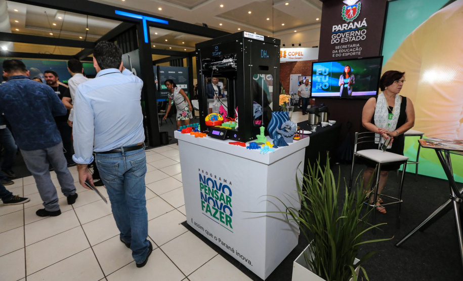 Stands das secretarias nesta quinta-feira (31),  no encontro de capacitação Governo 5.0 no Hotel Rafain Palace & Convention, em Foz do Iguaçu. Foz do Iguaçu, 31/10/2019 -  Foto: Geraldo Bubniak/AEN