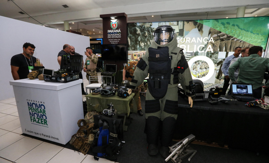 Stands das secretarias nesta quinta-feira (31),  no encontro de capacitação Governo 5.0 no Hotel Rafain Palace & Convention, em Foz do Iguaçu. Foz do Iguaçu, 31/10/2019 -  Foto: Geraldo Bubniak/AEN