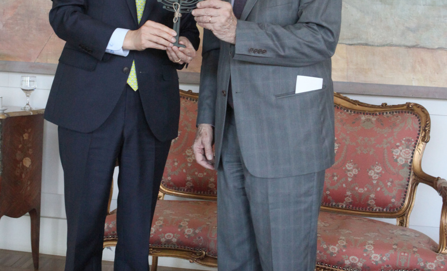 Vice-governador Darci Piana recebe o embaixador da Coreia do Sul,  Chan-Woo Kim. Curitiba,01/11/2019 - Foto: Ari Dias/AEN