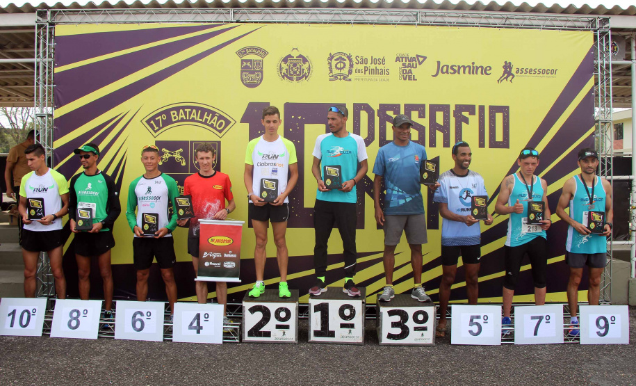 Dezenas de atletas participam do Desafio 10 Km do 17º Batalhão de Polícia Militar. Foto:Soldado Ismael Ponchio