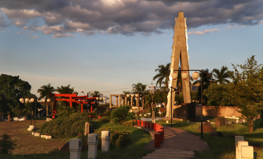Londrina - Praça do Japão. Foto: José Ferando Ogura/ANPr