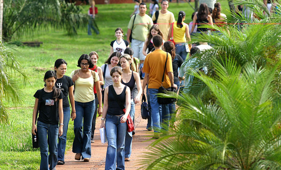 Universidades de Londrina, Maringá e Ponta Grossa comemoram 50 anos. Foto:ARQUIVO/AEN