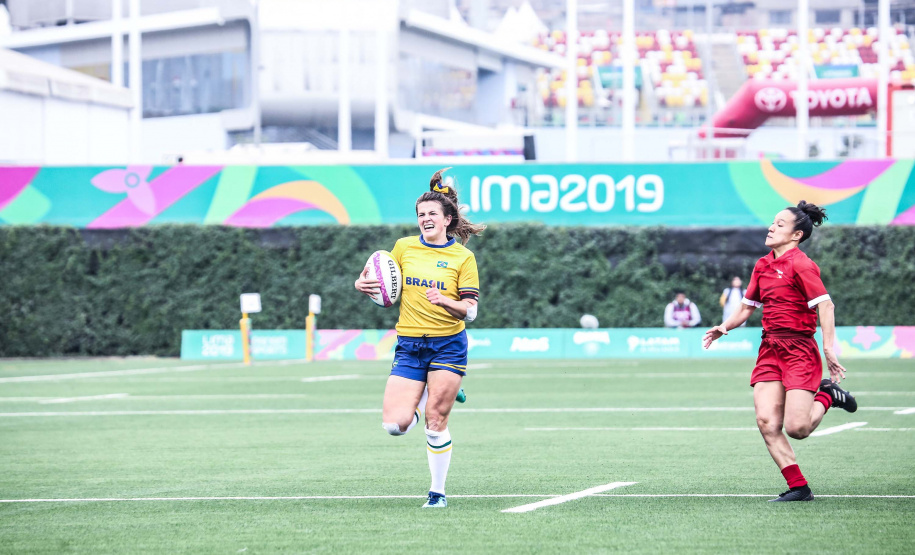 Rafaela de Conti Zanellato – A atleta do Curitiba Rugby Club e da Seleção Brasileira, de 20 anos, ajudou o Brasil a ser campeão do Hong Kong Sevens, a segunda divisão mundial feminina. Nos Jogos Pan-Americanos de Lima, a equipe garantiu a quarta colocação.Foto: Pedro Ramos/ rededoesporte.gov.br