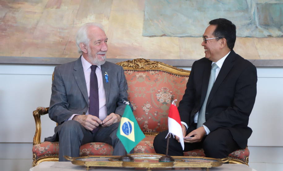 Vice-governador Darci Piana recebe o embaixador da República da Indonésia, Edi Yusup. 07/11/2019 Foto: José Fernando Ogura/AEN