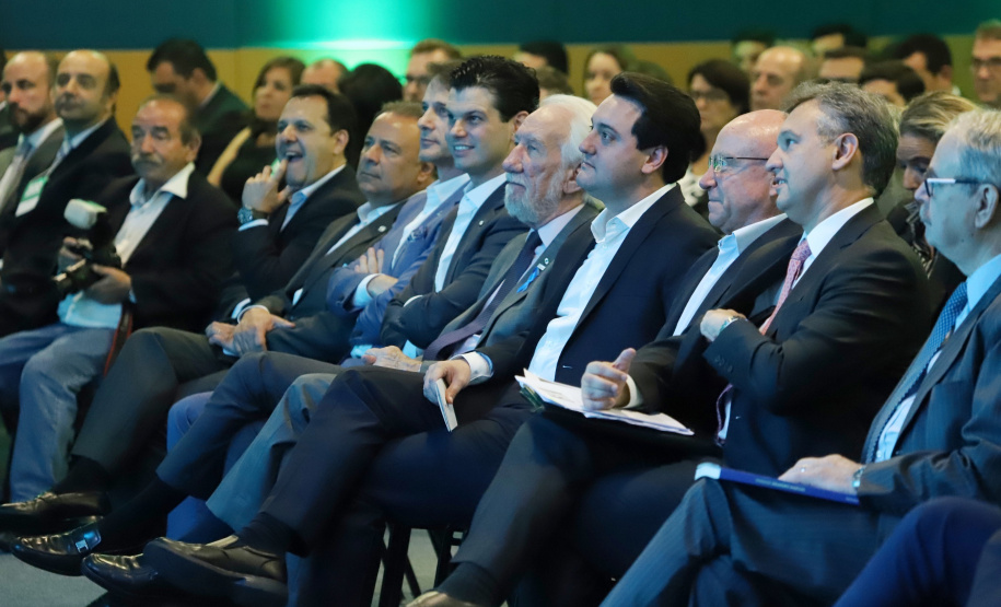 O governador Carlos Massa Ratinho Junior participa do evento de premiação das 500 maiores empresas do Sul. Foto: José Fernando Ogura/AEN