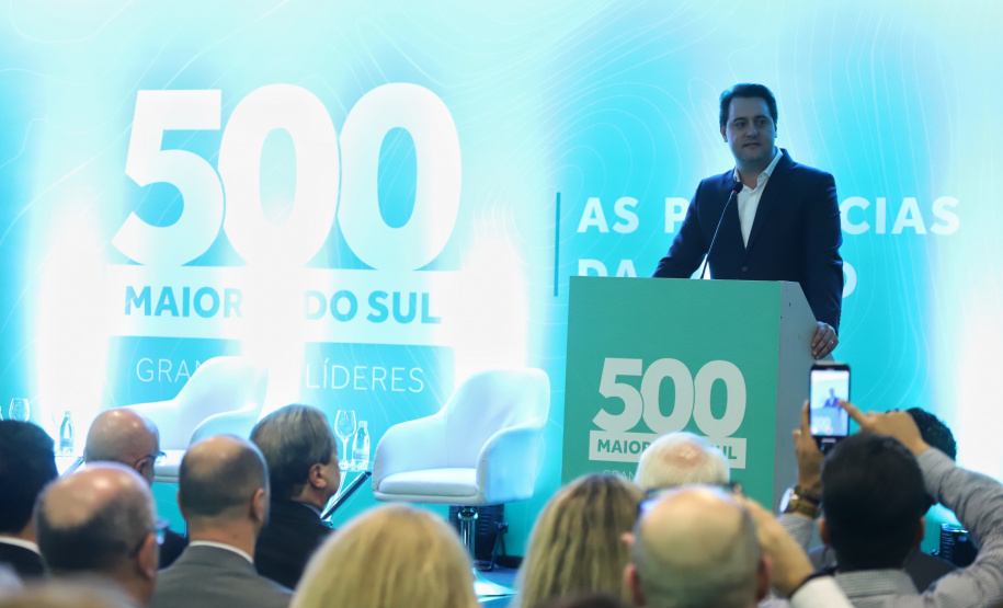 O governador Carlos Massa Ratinho Junior participa do evento de premiação das 500 maiores empresas do Sul. Foto: José Fernando Ogura/AEN