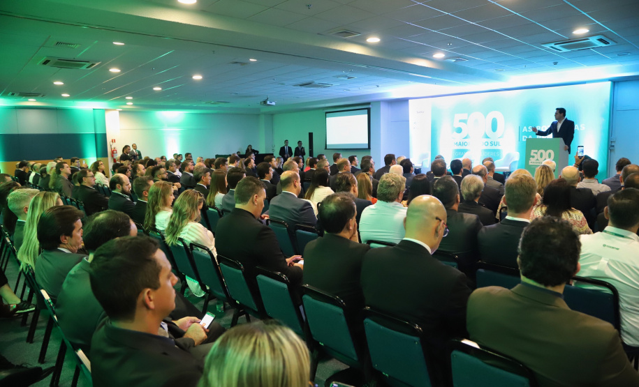 O governador Carlos Massa Ratinho Junior participa do evento de premiação das 500 maiores empresas do Sul. Foto: José Fernando Ogura/AEN