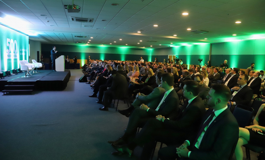 O governador Carlos Massa Ratinho Junior participa do evento de premiação das 500 maiores empresas do Sul. Foto: José Fernando Ogura/AEN