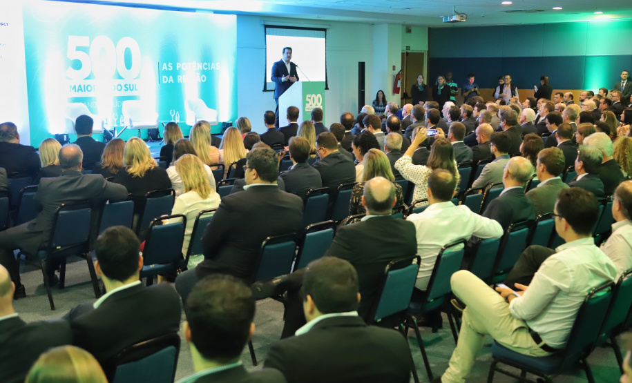 O governador Carlos Massa Ratinho Junior participa do evento de premiação das 500 maiores empresas do Sul. Foto: José Fernando Ogura/AEN