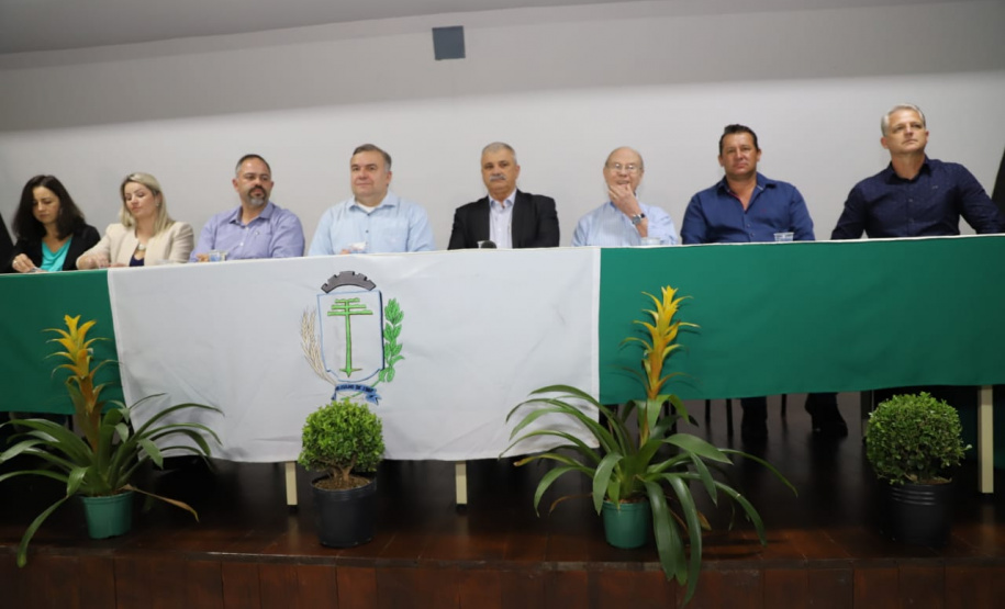 Inauguração do Centro da Juventude Nagib Harmuch, em Irati. Foto:Divulgação/SEJUF