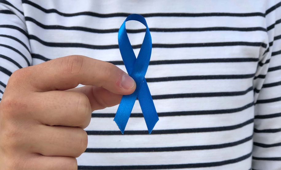 Novembro Azul é a referência ao mês dedicado à mobilização contra o câncer de próstata, a segunda maior causa de mortes pela doença entre os homens no Brasil. Mas um fato muitas vezes relegado a segundo plano na mobilização do mês anterior (Outubro Rosa), e que também merece atenção, é que os homens são acometidos, também pelo câncer de mama.Foto: José Fernando Ogura/AEN