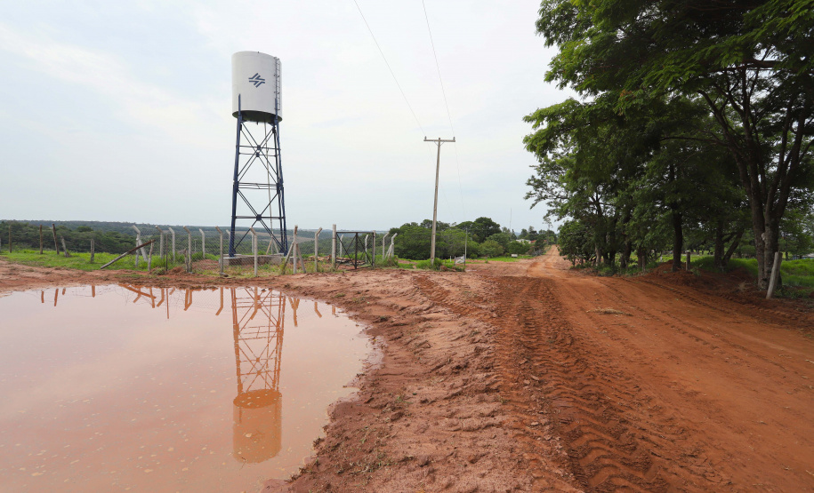 Sanepar instala água tratada na comunidade ruaral Alto do Divino, 11km da sede do município de Campo Morão. N/F: reservatório de água na comunidade de Alto do Divino.Campo Mourão, 08-11-19.Foto: Arnaldo Alves / AEN.