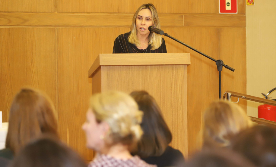 A Procuradora Geral do Estado empossa os novos Procuradores do Estado.Curitiba, 11-11-19.Foto: Arnaldo Alves / AEN.