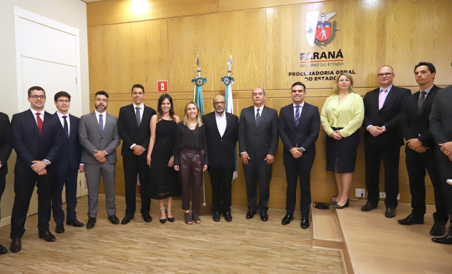 A Procuradora Geral do Estado empossa os novos Procuradores do Estado.Curitiba, 11-11-19.Foto: Arnaldo Alves / AEN.
