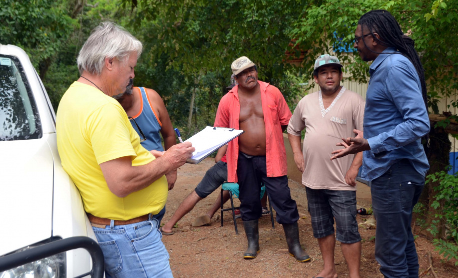 Representantes da Superintendência do Diálogo e Interação Social (Sudis), do Governo do Estado, visitaram nesta semana Comunidades Quilombolas no Vale do Ribeira e se reuniram com lideranças. A iniciativa fez parte do projeto Diálogo Paraná Itinerante, de atenção aos povos tradicionais. Foram apresentados os objetivos da nova Superintendência, que foi criada pelo governador Ratinho Junior neste ano. Foto: Nelson Andrade/SUDIS