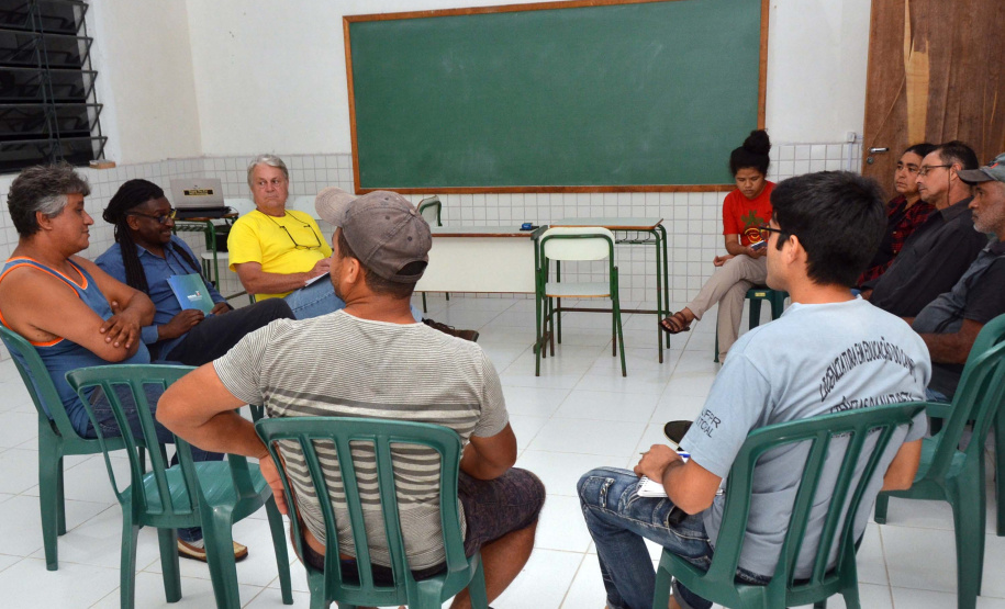Representantes da Superintendência do Diálogo e Interação Social (Sudis), do Governo do Estado, visitaram nesta semana Comunidades Quilombolas no Vale do Ribeira e se reuniram com lideranças. A iniciativa fez parte do projeto Diálogo Paraná Itinerante, de atenção aos povos tradicionais. Foram apresentados os objetivos da nova Superintendência, que foi criada pelo governador Ratinho Junior neste ano. Foto: Nelson Andrade/SUDIS
