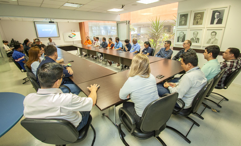 A retomada da atuação da Comissão Estadual de Segurança Pública nos Portos, Terminais e Vias Navegáveis (Cesportos), no Paraná, foi comemorada na reunião anual nesta terça-feira (12). Após um período de ostracismo, o colegiado formado por autoridades governamentais, da Portos do Paraná e das empresas portuárias voltou a ser atuante em 2019, aumentando o compromisso com os códigos internacionais de segurança vigentes.