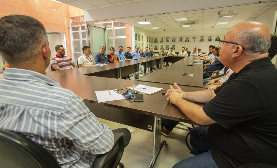 A retomada da atuação da Comissão Estadual de Segurança Pública nos Portos, Terminais e Vias Navegáveis (Cesportos), no Paraná, foi comemorada na reunião anual nesta terça-feira (12). Após um período de ostracismo, o colegiado formado por autoridades governamentais, da Portos do Paraná e das empresas portuárias voltou a ser atuante em 2019, aumentando o compromisso com os códigos internacionais de segurança vigentes.