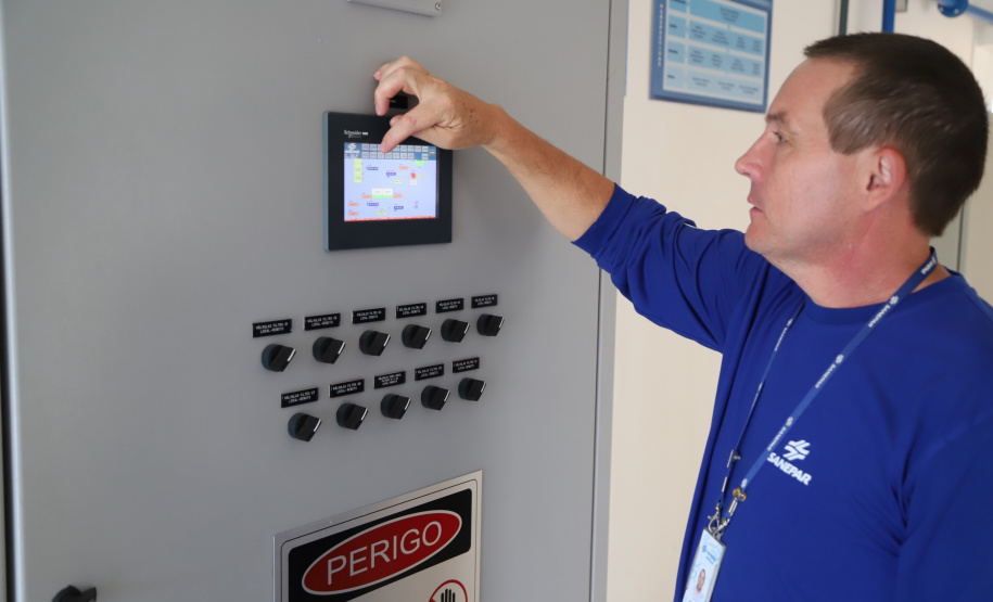 O Governo do Estado entregou nesta terça-feira (12) as obras de melhoria do sistema de abastecimento de água de Pato Branco, na região Sudoeste. O investimento foi de R$ 21 milhões. As obras foram entregues pelo governador Carlos Massa Ratinho Júnior e pelo diretor-presidente da Sanepar, Claudio Stabile.Foto: José Fernando Ogura/AEN