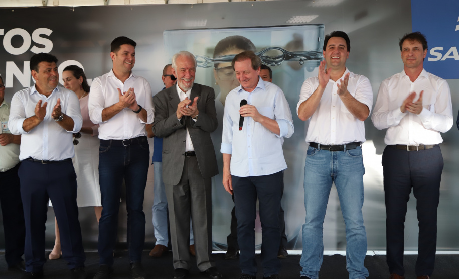 O Governo do Estado entregou nesta terça-feira (12) as obras de melhoria do sistema de abastecimento de água de Pato Branco, na região Sudoeste. O investimento foi de R$ 21 milhões. As obras foram entregues pelo governador Carlos Massa Ratinho Júnior e pelo diretor-presidente da Sanepar, Claudio Stabile.Foto: José Fernando Ogura/AEN