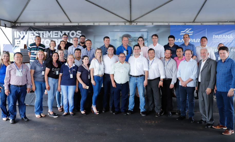 O Governo do Estado entregou nesta terça-feira (12) as obras de melhoria do sistema de abastecimento de água de Pato Branco, na região Sudoeste. O investimento foi de R$ 21 milhões. As obras foram entregues pelo governador Carlos Massa Ratinho Júnior e pelo diretor-presidente da Sanepar, Claudio Stabile.