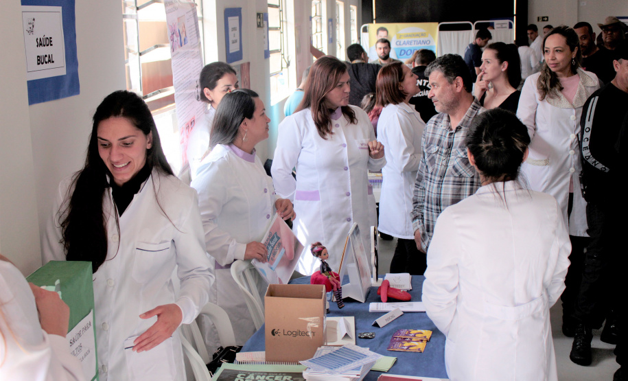Servidores do Depen-PR de todo o Estado participam da 4ª Semana de Saúde do Trabalhador do Sistema Penitenciário. Com exames preventivos, palestras e bate-papos sobre a importância do cuidado com a saúde, o evento acontece até esta quarta-feira (13), Dia do Agente Penitenciário. As atividades foram abertas nesta terça (12), no Centro de Integração Social (CIS), em Piraquara. Foto: Divulgação/SESP