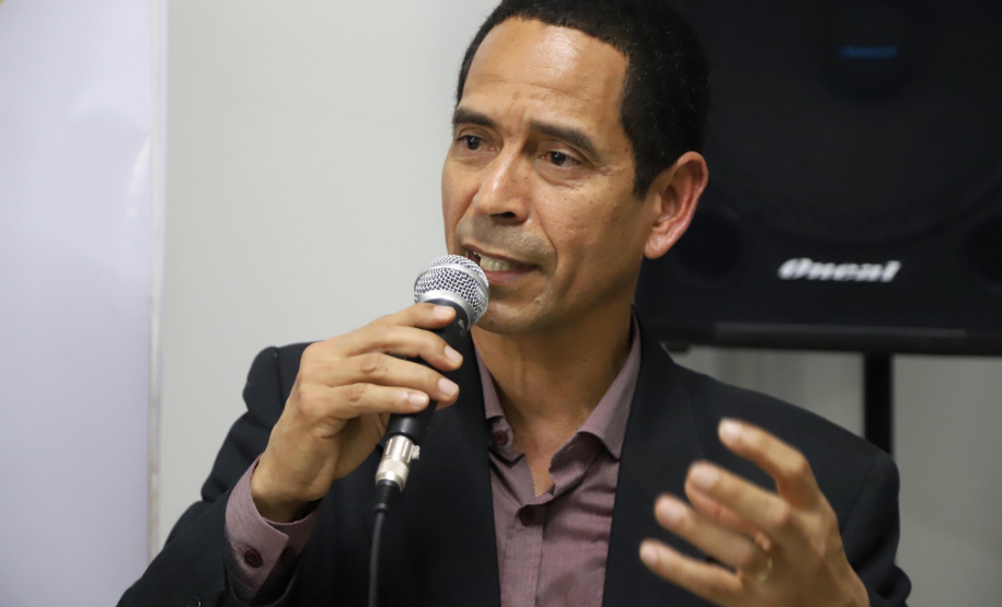 A 4ª Companhia da Polícia Militar, em Capanema, na região Sudoeste do Paraná, ganhou uma nova sede, mais moderna e ampla, com estrutura adequada para atender a população de cinco cidades da região Sudoeste. Além de Capanema, Planalto, Realeza, Pérola do Oeste e Santa Isabel do Oeste, conjunto de cidades próximo à fronteira com a Argentina, também serão assistidas pela Companhia. A inauguração foi nesta quarta-feira (13).Foto: José Fernando Ogura/AEN