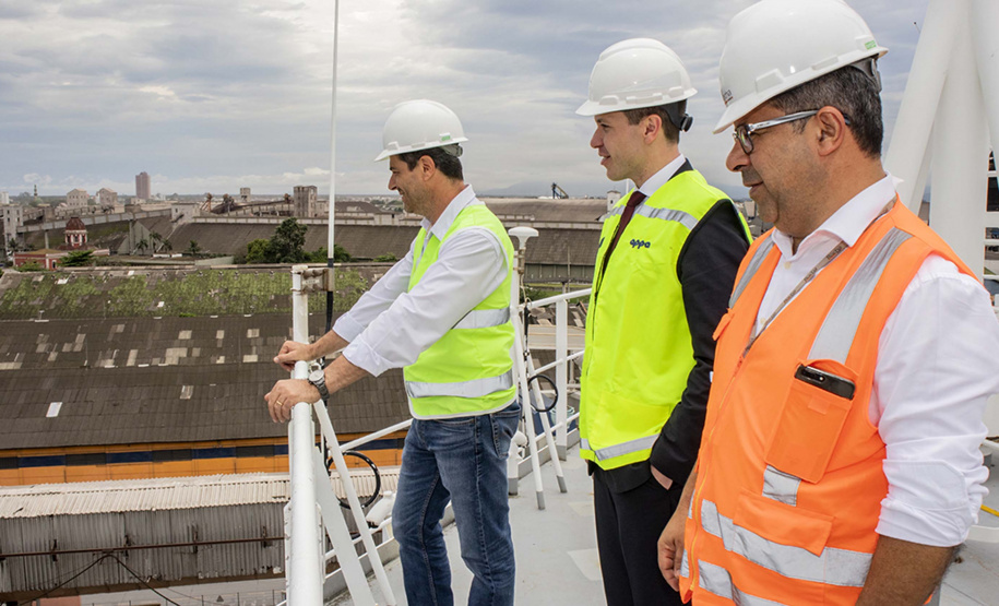 Klabin exporta sua maior carga pelo Porto de Paranaguá