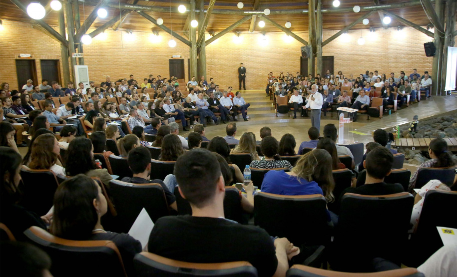 Governador em exercício Darci Piana recepcionou, em Faxinal do Céu, os novos residentes técnicos ambientais do futuro Instituto Água e Terra. Faxinal do Céu,18/11/2019 Foto:Jaelson Lucas / AEN