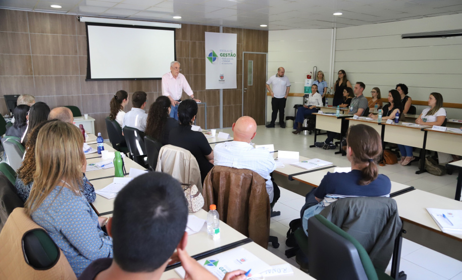 Os 39 novos servidores que passam a integrar o quadro do Poder Executivo estadual estão em formação durante esta semana