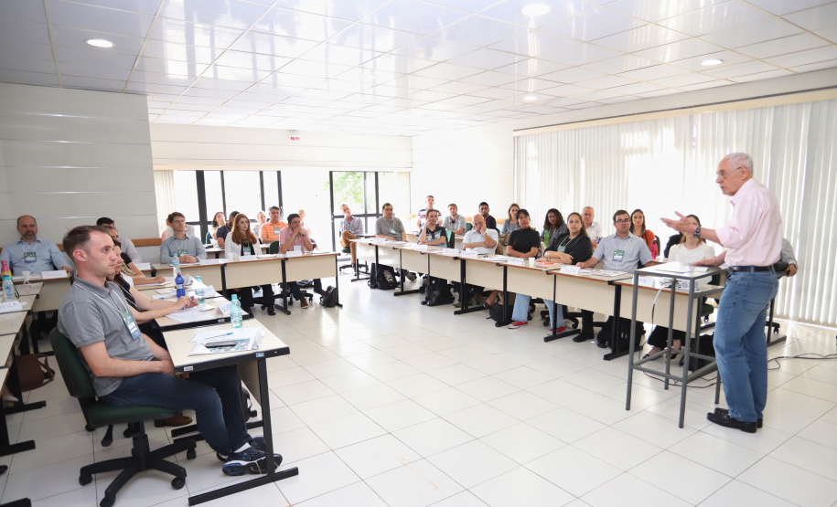 Os 39 novos servidores que passam a integrar o quadro do Poder Executivo estadual estão em formação durante esta semana