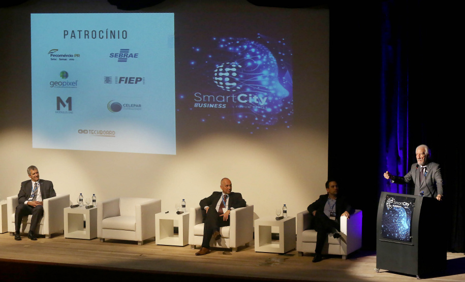 Governador em exercício Darci Piana participa da abertura do Smart City Bussines Fórum. Curitiba,20/11/2019 Foto:Jaelson Lucas / AEN