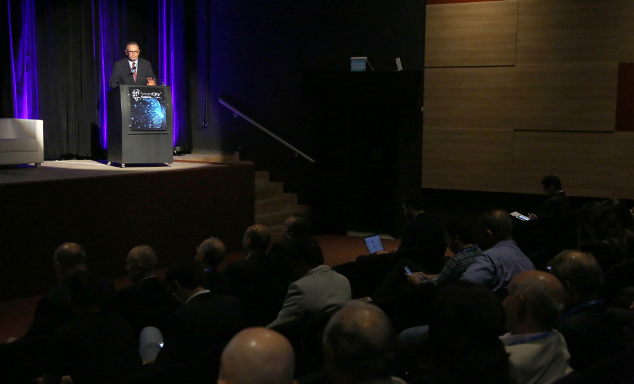 Governador em exercício Darci Piana participa da abertura do Smart City Bussines Fórum. Na imagem, o diretor da Celepar, Danilo Scalet Curitiba,20/11/2019 Foto:Jaelson Lucas / AEN