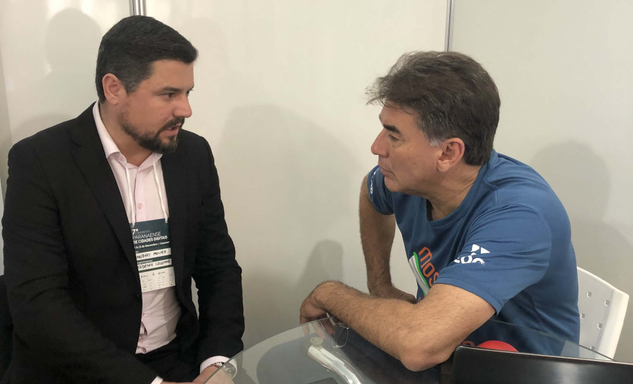 Cascavel, no Oeste do Estado, recebe nesta quinta e sexta-feira (21 e 22) o 7º Congresso Paranaense de Cidades Digitais, promovido pela Rede Cidade Digital (RCD), em parceria com a prefeitura do município, por meio da Fundação para o Desenvolvimento Científico e Tecnológico de Cascavel (Fundetec). O presidente da Celepar, Leandro Moura, vai abrir o evento destacando as ações que o Governo do Paraná vem tomando para tornar a administração menos burocrática. Foto: Divulgação/Celepar