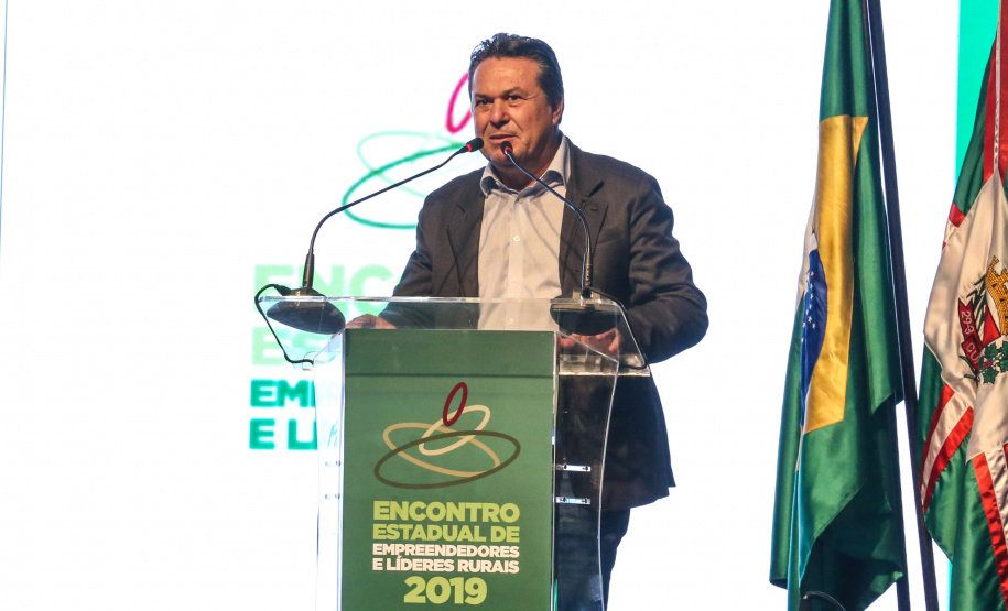 O governador em exercício, Darci Piana participa do Encontro Estadual de Empreendedores e Líderes Rurais no Expotrade Pinhais, na Região Metropolitana de Curitiba. Na foto, o secretário do Desenvolvimento Sustentável e do Turismo, Márcio Nunes. Curitiba, 22/11/2019 - Foto: Geraldo Bubniak/AEN